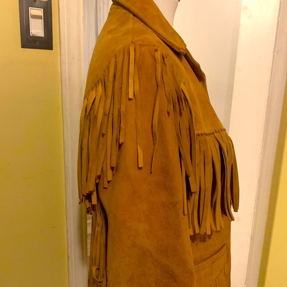 💝SOLD💝🍒Vintage @ThriftNTell fringe suede jacket🍒 - Picture 12 of 13